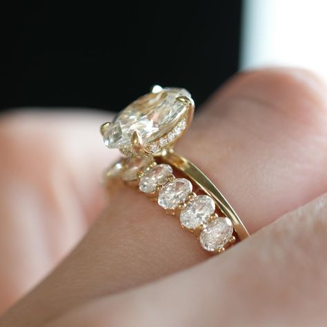 A noteworthy ring combo - the Love Waits engagement ring paired with the Oval Annie band. 🤍 #DoAmore #jewelry #diamond #diamondring #oval #engagementring #ringstack #finejewelry #aesthetic #gold Engagement Ring With Cartier Love Band, Cartier Love Band, Love Waits, Ring Combo, Aesthetic Gold, Oval Engagement Ring, Waiting For Love, Love Band, Oval Engagement