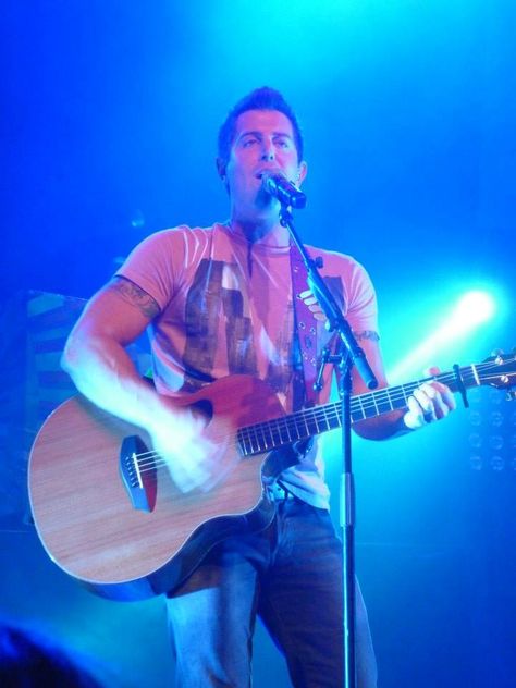 Jeremy Camp Worship Leader Outfit, Jeremy Camp, Contemporary Christian Music, Camping Aesthetic, Worship Leader, Christian Artists, Spotify Playlist, Christian Music, Playing Guitar