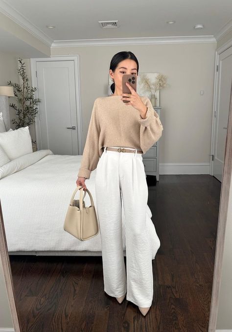 White Trousers Outfit Casual, Cream Trousers Outfit, White Trousers Outfit, Trouser Pants Outfits, Cream Pants Outfit, Trousers Women Outfit, Wide Leg Trousers Outfit, Slacks Outfit, Pants Outfit Work