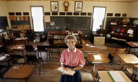 Modern One Room Schoolhouse, One Room Schoolhouse, Stanford Prison Experiment, Reading Street, School Room, School House, Research Methods, Homeschool Ideas, Classroom Inspiration