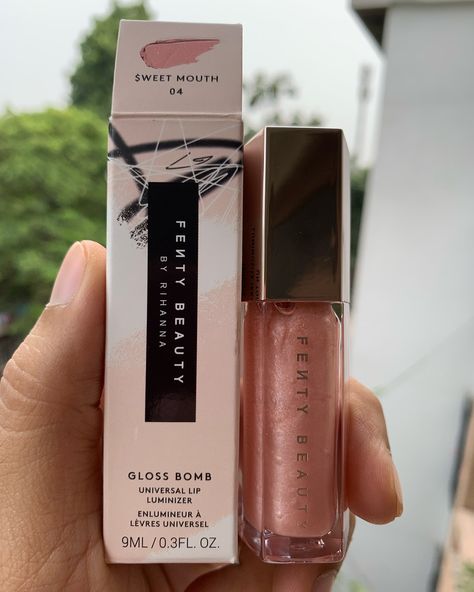 FENTY BEAUTY GLOSS BOMB - Sweet mouth Fenty Gloss, Fenty Beauty Gloss Bomb, Bday List, Fenty Beauty, Christmas List, Rihanna, Christmas, Beauty, Quick Saves