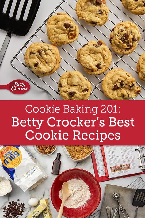 Betty Crocker Chocolate Chip Cookies, Betty Crocker Cookie Mix, Betty Crocker Sugar Cookies, Betty Crocker Cookies, Cake Batter Recipes, Betty Crocker Cookbook, Betty Crocker Recipes, Homemade Chocolate Chips, Homemade Chocolate Chip Cookies