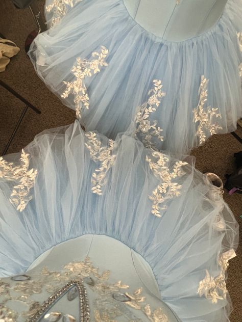 ballet costume Blue Ballerina Aesthetic, Ballet Aesthetic Blue, Blue Ballet Aesthetic, Betty Core, Leotard Costume, Flexibility Dance, 12 Dancing Princesses, Ballet Beauty, Ballet Costume