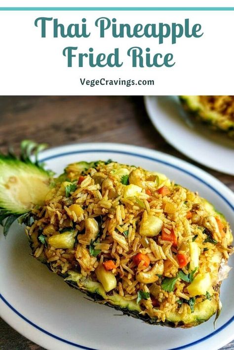 Pineapple Rice Recipes, Thai Appetizers, Rice With Pineapple, Vegetarian Inspiration, Thai Pineapple Fried Rice, Pineapple Fried Rice Recipe, Veg Fried Rice, Curry Fried Rice, Vegetarian Thai Recipes