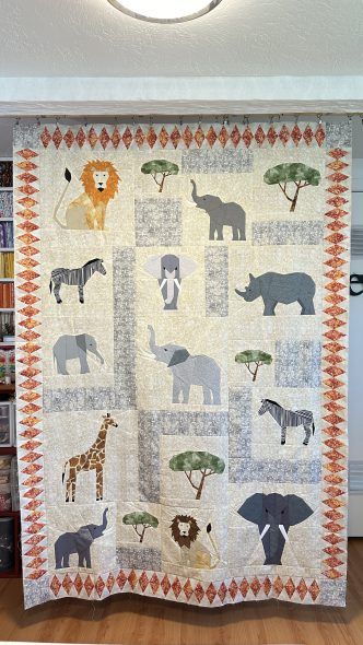 Quilt Safari Finish - WeAllSew Safari Baby Quilt, Safari Quilt, Jungle Baby, Animal Quilts, Jungle Animals, Safari Animals, Zoo Animals, Quilt Ideas, Quilt Sewing