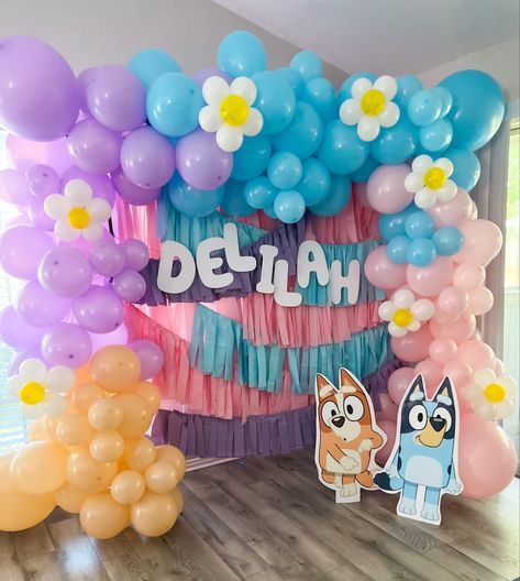 Colorful balloons with daisy’s for Bluey Birthday party. Bluey Birthday Decorations, Bluey Birthday Party, Birthday Party Balloons, Second Birthday Ideas, Bluey Birthday, 2nd Birthday Party Themes, First Birthday Themes, Birthday Party Balloon, Baby Birthday Party