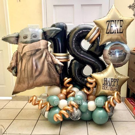 Mandalorian Party, 18th Birthday Celebration, Yoda Birthday, Marble Balloons, N Love, Balloon Artist, Personalized Balloons, Birthday Balloon Decorations, Balloon Decor