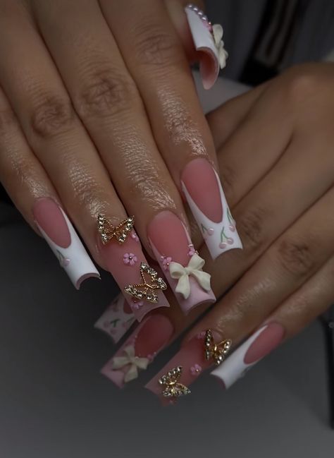 Latina Baddie Nails, Latina Nails Red, 21 Birthday Nails, Virgencita Nails, B Day Nails, Hispanic Nails, Buchona Nails, 21st Birthday Nails, Extra Nails