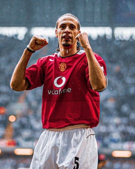 Rio Ferdinand, Manchester United Wallpaper, United Wallpaper, Manchester United Football Club, Football Is Life, Manchester United Football, Man United, Football Club, Manchester United