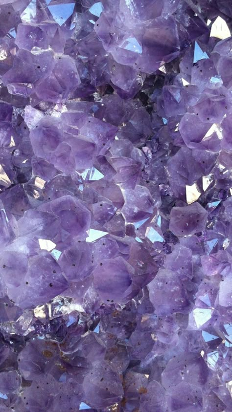 Background Purple Aesthetic, Wallpaper Crystal, Crystal Background, Purple Aesthetic Background, Background Purple, Violet Aesthetic, Lavender Aesthetic, Crystal Aesthetic, On Wallpaper