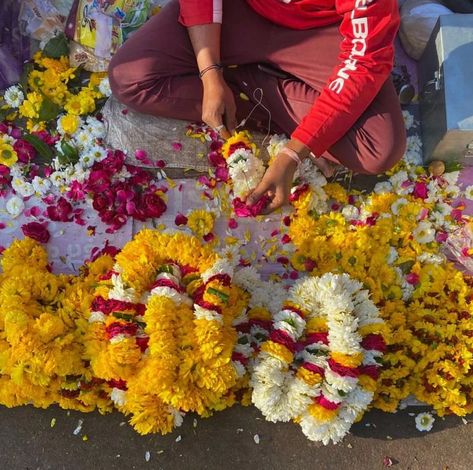 Floral Market, Yellow Marigold, The Flower Market, Our Senses, India Photography, Orange And Yellow, Flower Market, A Flower, Jaipur