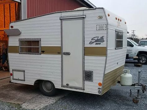 Shasta Camper Interior, Shasta Remodel, Vintage Campers For Sale, Shasta Compact, Shasta Trailer, Vintage Camper Interior, Camper For Sale, Shasta Camper, Camper Reno