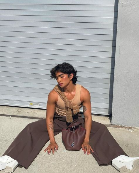 Bretman Rock Aesthetic, Bretman Rock Outfits, Bretman Rock, Rock Aesthetic, Hair Instagram, Fashion Artwork, Queer Fashion, Expensive Clothes, Sitting Poses