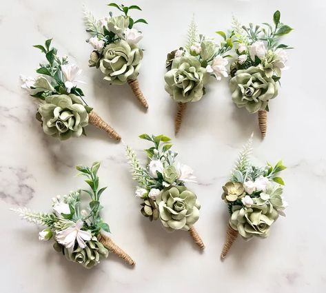 Sage Green Boutonniere, Groomsman Boutonniere, Sage Green Wedding Theme, Green Boutonniere, Gold Wedding Flowers, Succulent Boutonniere, Sage Green Flowers, Olive Green Weddings, Green Wedding Bouquet