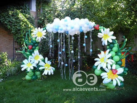 #Balloon Decorations#Garden Theme#Open Area decorations#Hanging decorations#Birthday decorations Decoration With Balloons, Balloons And Flowers, Deco Ballon, Balloon Arrangements, Balloon Sculptures, Balloon Columns, Balloon Flowers, Balloon Design, Balloon Animals