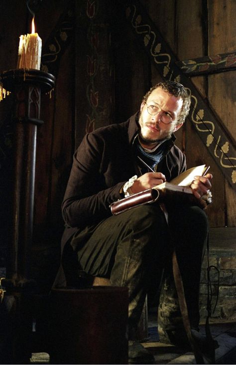 Brothers Grimm Brothers Grimm Movie, Celebrities Reading, The Brothers Grimm, Joker Heath, Terry Gilliam, Brothers Grimm, Australian Actors, Heath Ledger, Story Characters