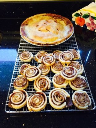 The name of this recipe doesnt sound appealing but trust me it is. Its been a family French recipe for years and I would love to share it with you. Nuns Farts, French Recipe, Canadian Food, Food Party, Pastry Dough, Bakery Recipes, Christmas 2017, French Food, Christmas Baking