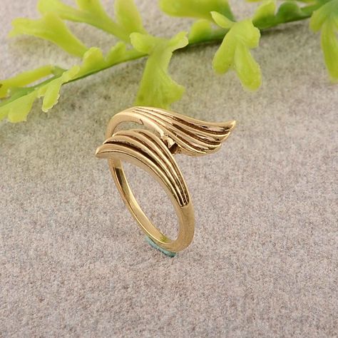 Gold Stylish Rings, Gold Ring Latest Design For Women, Only Gold Ring Design For Women, Gold Unique Rings, Unique Ring Designs Gold, Modern Gold Ring Design For Women, Latest Gold Ring Design For Women, Gold Ring Design For Women Latest Gold Ring Design For Women, Modern Gold Rings Unique