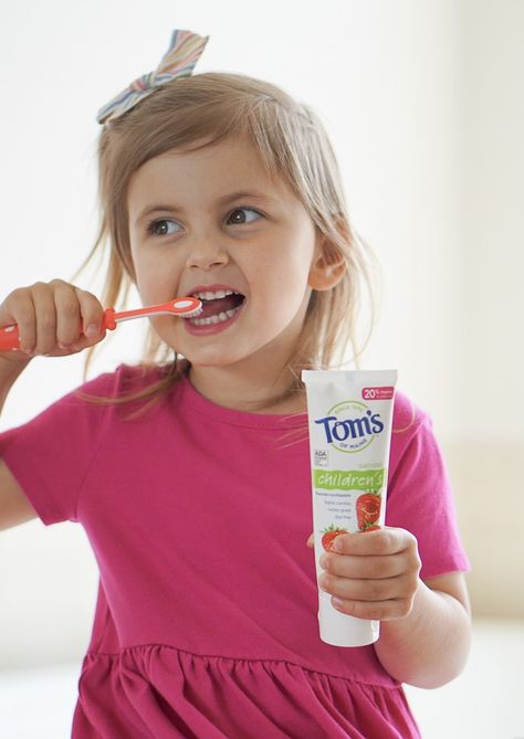 With a name like Silly Strawberry, you know this anti-cavity toothpaste is yummy! #ad We’ve been using @tomsofmaine toothpaste for years and I love that their plastic toothpaste bottles are recyclable 🙌🏼 All the little things we do to make a positive impact on the earth really do add up and making a simple switch to a good for the environment brand like @tomsofmaine is a no brainer this Earth Day! Just grab some on your next grocery run! #ad #theoriginalgoodness #TomsofMaine, #happypeoplehappy Toothpaste Experiment For Kids, Toothpaste Product Photography, Toms Toothpaste, Holistic Toothpaste, Organic Toothpaste, Kids Toothpaste, Natural Toothpaste, Mango Juice, Benzoic Acid