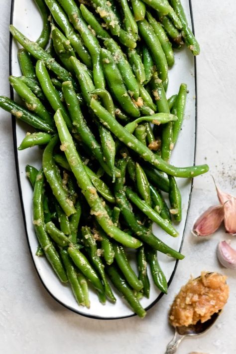 Sautéed Ginger Garlic Miso Green Beans — Baked Greens Ginger Garlic Green Beans, Miso Green Beans, Thanksgiving Starters, Quick Easy Side Dishes, Beans Baked, Miso Recipe, Blanching Green Beans, Miso Butter, Sauteed Green Beans