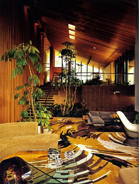 https://flic.kr/p/EgeADv | 1974 ... A. Quincy Jones - Samlley res - Bev Hills, CA | photo: Julius Schulman 70s Architecture, 70s Interior Design, 70s House, 70s Interior, Interior Design Minimalist, Retro Interior Design, 70s Home, Wallpaper Retro, 70s Home Decor