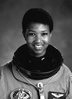 Mae C. Jemison - Astronaut & Doctor Mae Jamison, Mae Jemison, Mae C Jemison, Dr. Mae Jemison, Mary Jackson Nasa, J J Thomson Atomic Model, Benjamin Banneker, Catherine Johnson Nasa, Shirley Chisholm