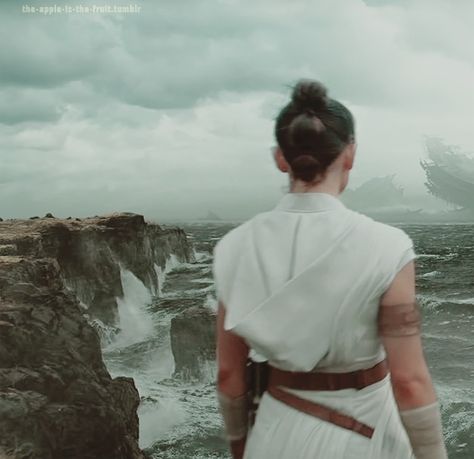 Rise Of Skywalker Aesthetic, Rey Aesthetic Star Wars, Rey’s Hair Star Wars, Rey Kenobi, Rey The Rise Of Skywalker, Rey The Force Awakens, Rey Cosplay, Hope Life, Star Wars Women