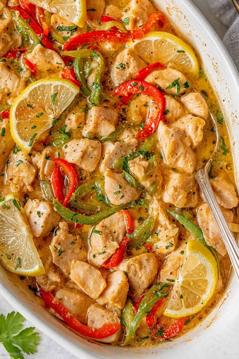 Cubed Chicken Breast Recipes, Bell Pepper Chicken, Flavorful Chicken Breast Recipes, Chicken Peppers And Onions, Chicken And Peppers, Chicken Oven, Baked Chicken Recipes Healthy, Stuffed Peppers Healthy, Optavia Lean And Green Recipes