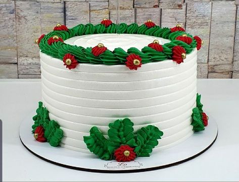 Christmas Cake Simple Design, Pointsetta Cake, Christmas Cakes Simple, Christmas Cake Decor Ideas, Christmas Theme Cake Buttercream, Birthday Cake Simple Design, Christmas Cake Buttercream, 2 Tier Christmas Cake, Simple Christmas Cake Decorations