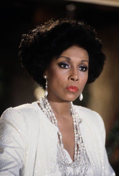 1,797 Dynasty Television Show Photos Photos and Premium High Res Pictures - Getty Images Dianne Carroll, Diane Carroll, Black Hollywood Glamour, Dynasty Outfits, Diahann Carroll, Black Entertainment, Vintage Black Glamour, Black Hollywood, Show Photos