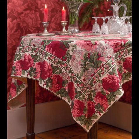 Cotton Eclectic Decor Vintage, Victorian Trading Company, Kitchen Tablecloths, Table Clothes, Red Cottage, April Cornell, Vintage Curtains, Floral Tablecloth, Christmas Table Cloth