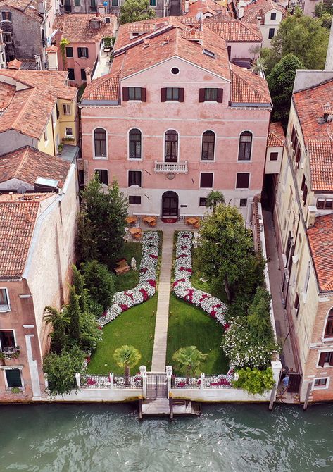 Palace exclusive Venice - Palazzo Venart Venice Palazzo, Mediterranean Mansion, Venice Hotels, Venice Canals, Palace Garden, Grand Canal, Wedding Places, Event Venues, Venice