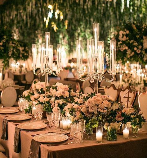 Via White Lilac inc. Balbianello Wedding, Alternative Wedding Theme, Neutral Wedding Decor, Villa Balbianello, Quince Decor, Brides Table, Many Candles, 2024 Green, Colorado Springs Wedding