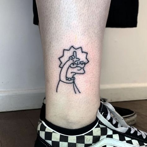 90s Tattoo Ideas Black, Small 90s Tattoo, The Simpson Tattoo, Lisa Tattoo, Bart And Lisa Siblings Tattoo, Brother Sister Simpson Tattoo, Lisa Simpson Tattoo, Bart And Lisa Tattoo, Brother Sister Tattoo Simpsons