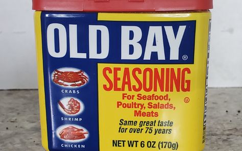 Maryland Crab Soup, Homemade Crab Cakes, Baked Cod Recipes, Crab Soup, Seafood Seasoning, Shrimp Boil, Cod Recipes, Seafood Boil, Old Bay