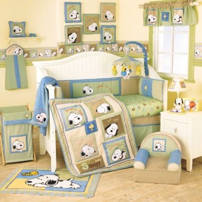 snoopy :) Snoopy Baby Room, Snoopy Nursery, Snoopy Baby Shower, Peanuts Nursery, Nap Mats, Bumper Pads For Cribs, Baby Snoopy, Lambs & Ivy, Baby Crib Bedding Sets