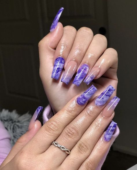 Marbled Purple Nails, Birthday Acrylic Nails Medium, Purple Marble Nails Acrylic, Marble Purple Nails, Nail Ideas Marble, Purple Acrylic Nails Designs, Pink And Purple Nails Designs, Dope Nail Designs Purple, Trendy Nails Purple