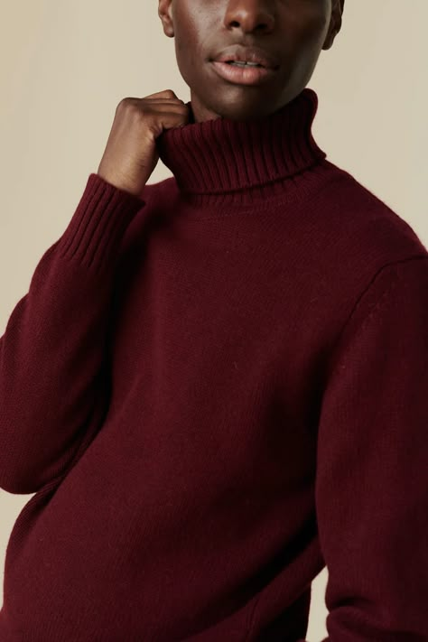 Men's Roll Neck Jumper - Burgundy - Community Clothing Maroon Turtle Neck Outfit, Vintage Aesthetic Men, High Neck Sweater Outfit, Red Turtleneck Outfit, Red Jumper Outfit, Turtle Neck Outfit Men, Men Christmas Outfit, Burgundy Sweater Outfit, Turtleneck Outfit Men