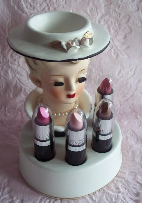 Vintage head vase lipstick holder Spa Architecture, Vintage Lipstick, Head Vases, Lipstick Case, Vintage Cosmetics, Lipstick Holder, Vintage Makeup, Head Vase, Vintage Kitsch