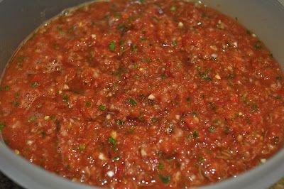 On the Border Salsa recipe!  I have made many times, it is our favorite!!! On The Border Salsa Recipe, On The Border Salsa, Sharing Plate, Puttanesca Sauce, Easy Salsa, Salsa Dip, Fresh Salsa, Homemade Salsa, On The Border