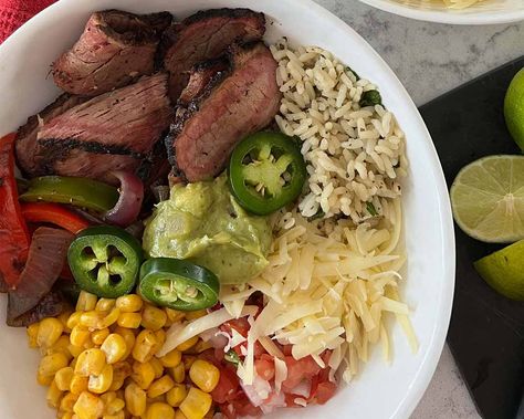 Brisket Burrito Bowl - Yelloh Chipotle Recipes, Colby Cheese, Vegetable Snacks, Lime Rice, Cilantro Lime Rice, Ice Cream Treats, Burrito Bowl, Roasted Peppers, Air Fryer Chicken