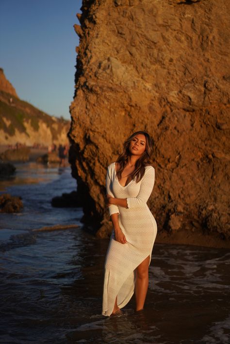 El Matador Beach Photoshoot, August Beach, Solo Poses, Matador Beach, El Matador Beach, Beach Ideas, Beach Pics, Beach Shoot, Beach Photoshoot