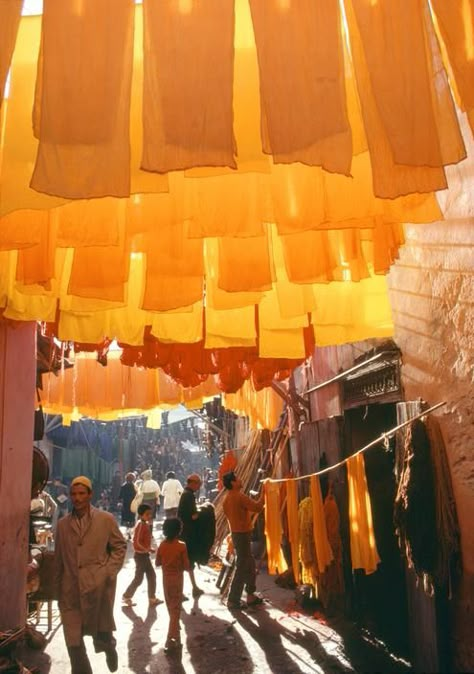 Morocco Neighbourhood of Mouassine. Wool dyers,1977 Environment Design, Environment Concept Art, North Africa, Larp, Marrakech, Street Photography, Morocco, Light Colors, Art Reference