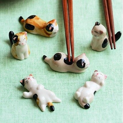 Ceramics Cat, Super Cute Kittens, Clay Diy Projects, Chopstick Holder, Keramik Design, Lovely Cat, Ceramic Animals, Ceramics Projects, Clay Art Projects