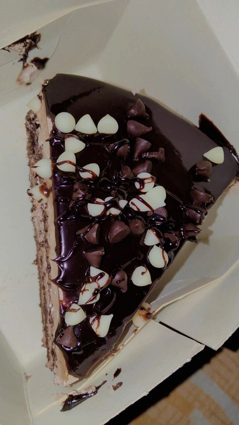 #chocolatepastry #chocopastry #dessert #snapidea Food Asthetic Snap, Pastry Picture, Pastry Snapchat Story, Chocolate Streaks Snapchat Ideas, Pastry Snap, Cake Snap Story, Food Cravings Aesthetic, Dessert Snap, Food Asthetic Picture