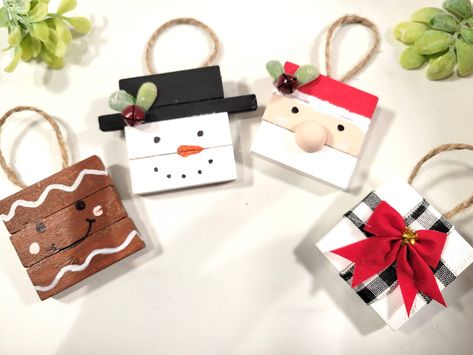 Wood Square Crafts Diy Projects, Jenga Block Snowman Ornaments, Small Jenga Block Crafts, Repurpose Ornaments, Gifts For A Large Group, Jenga Block Ornaments Diy, Home Made Christmas Gift Ideas, Jenga Ornaments, Winter Crafts For Adults