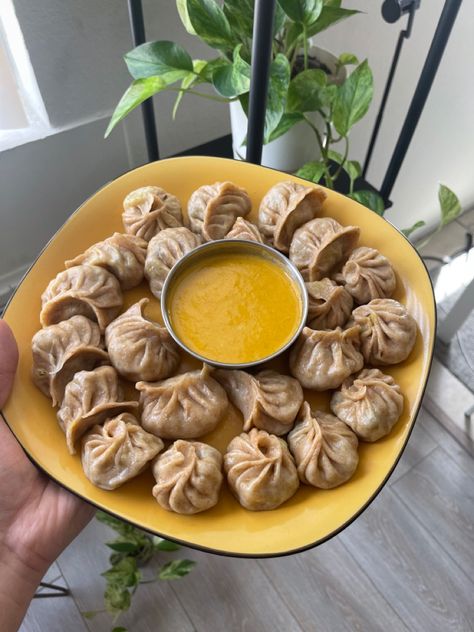 Nepali Dumplings, Momos Chicken, Cabbage Mushroom, Veg Momos, Tomato Dip, Spicy Peanuts, Green Onions, Pot Roast, Food Food