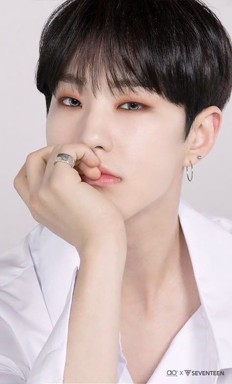 HOSHI Seventeen Makeup, Star In Japanese, Carat Seventeen, Young K, Seventeen Debut, Hoshi Seventeen, Seventeen Wallpapers, Pledis Entertainment, Korean Singer