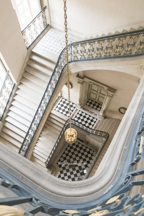 The Questel Staircase, Versailles, by Georgianna Lane Stair Case, Grand Staircase, Spiral Staircase, Classic Interior, Staircase Design, Interior Inspo, House Inspo, Dream Home Design, Versailles