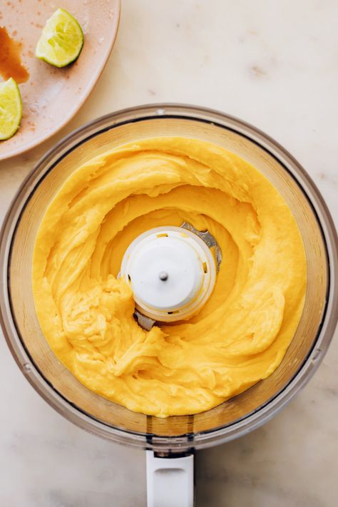 EASY Mango Sorbet (No-Churn)! Creamy, 3 ingredients, naturally sweetened, & SO delicious! #minimalistbaker #recipe #plantbased #glutenfree #sorbet #mango Mango Sorbet Recipe, Mango And Strawberry, Healthy Food Recipe, Sorbet Is, Sweet Potato Casserole Easy, Lime Sorbet, Strawberry Sorbet, Mango Sorbet, Healthy Vegan Desserts